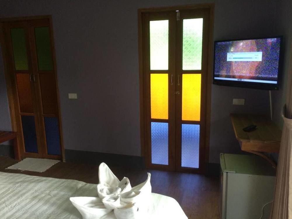 Apple Beachfront Resort Trat Exterior photo