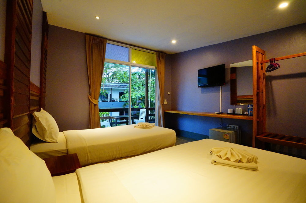 Apple Beachfront Resort Trat Exterior photo