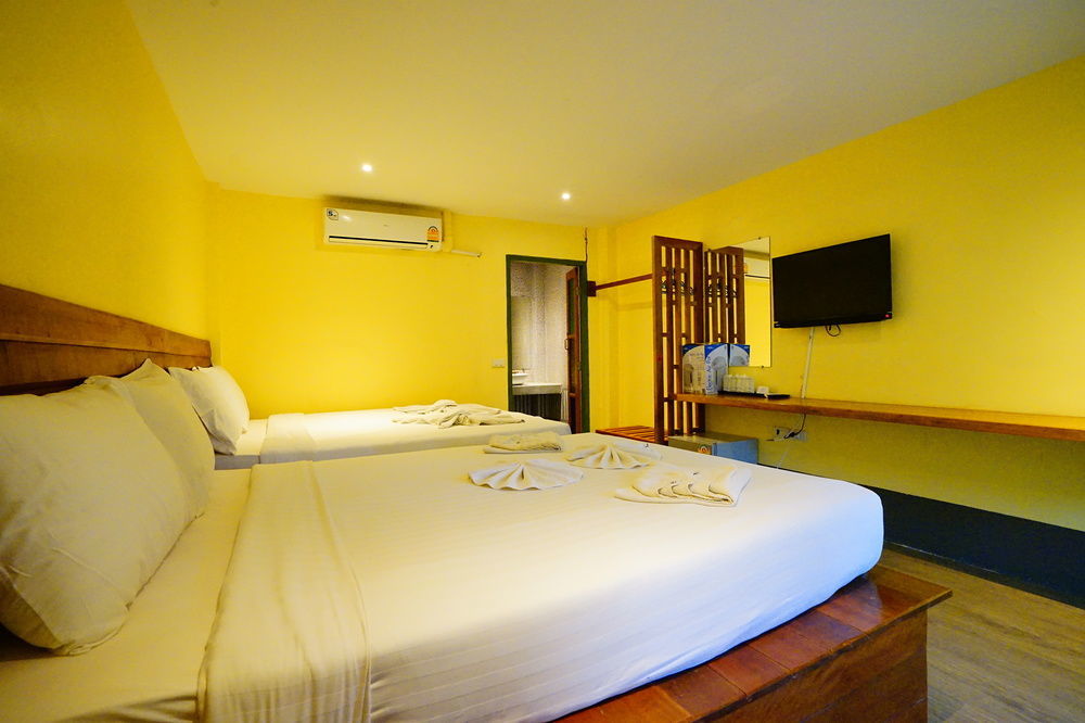 Apple Beachfront Resort Trat Exterior photo
