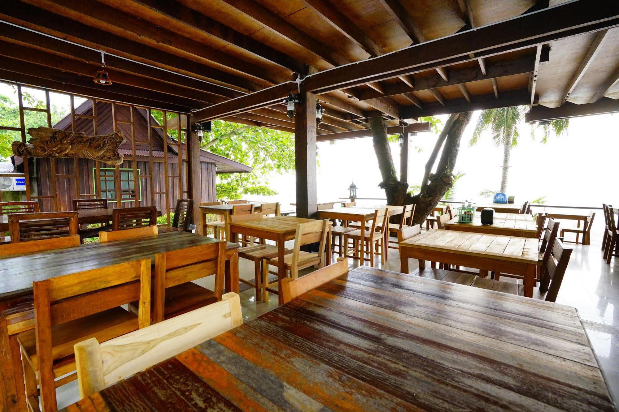 Apple Beachfront Resort Trat Exterior photo