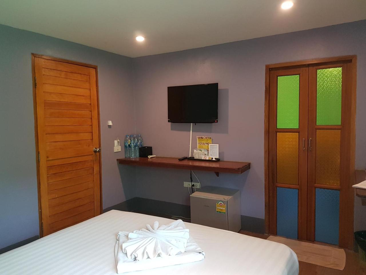 Apple Beachfront Resort Trat Exterior photo